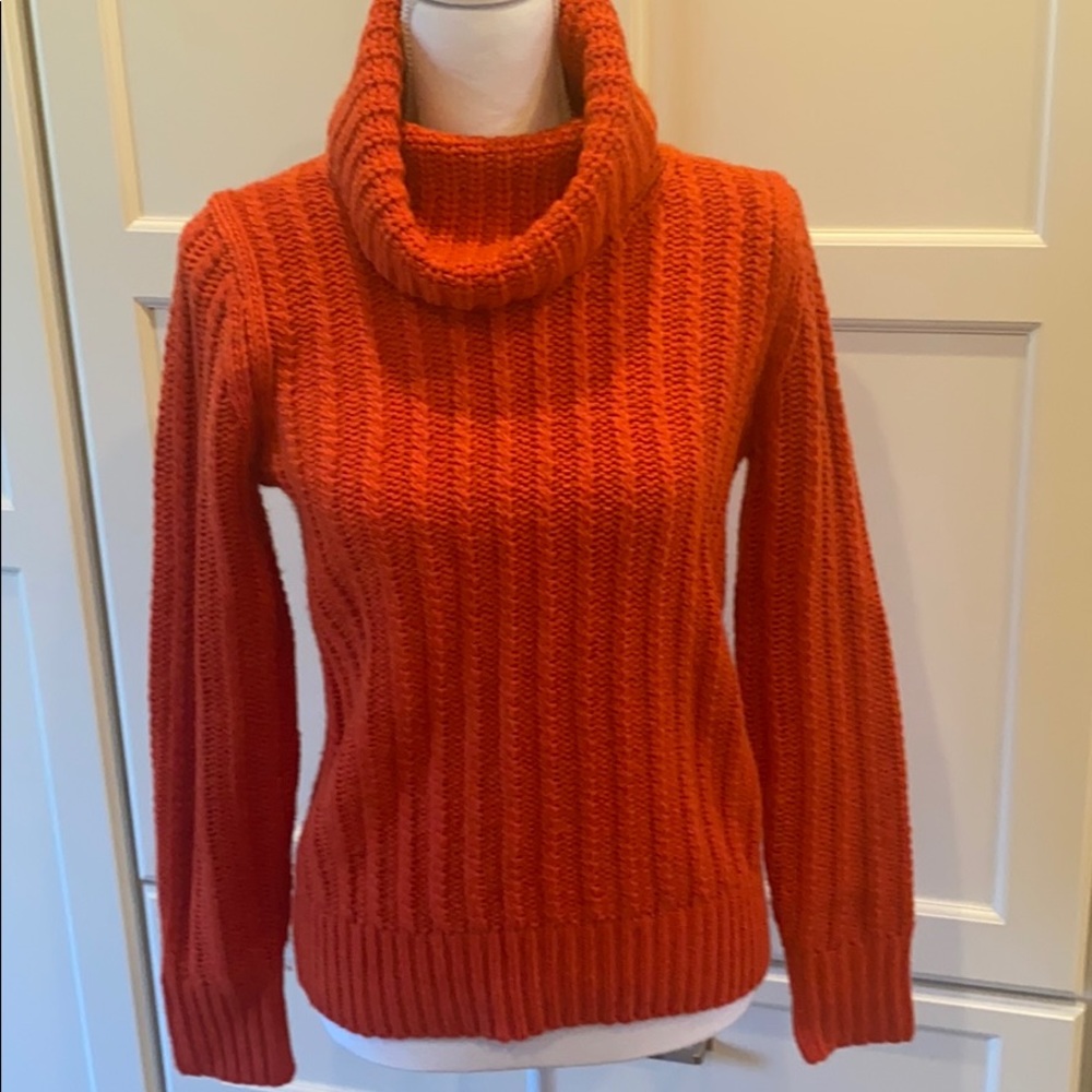 NWT Banana Republic Sweater